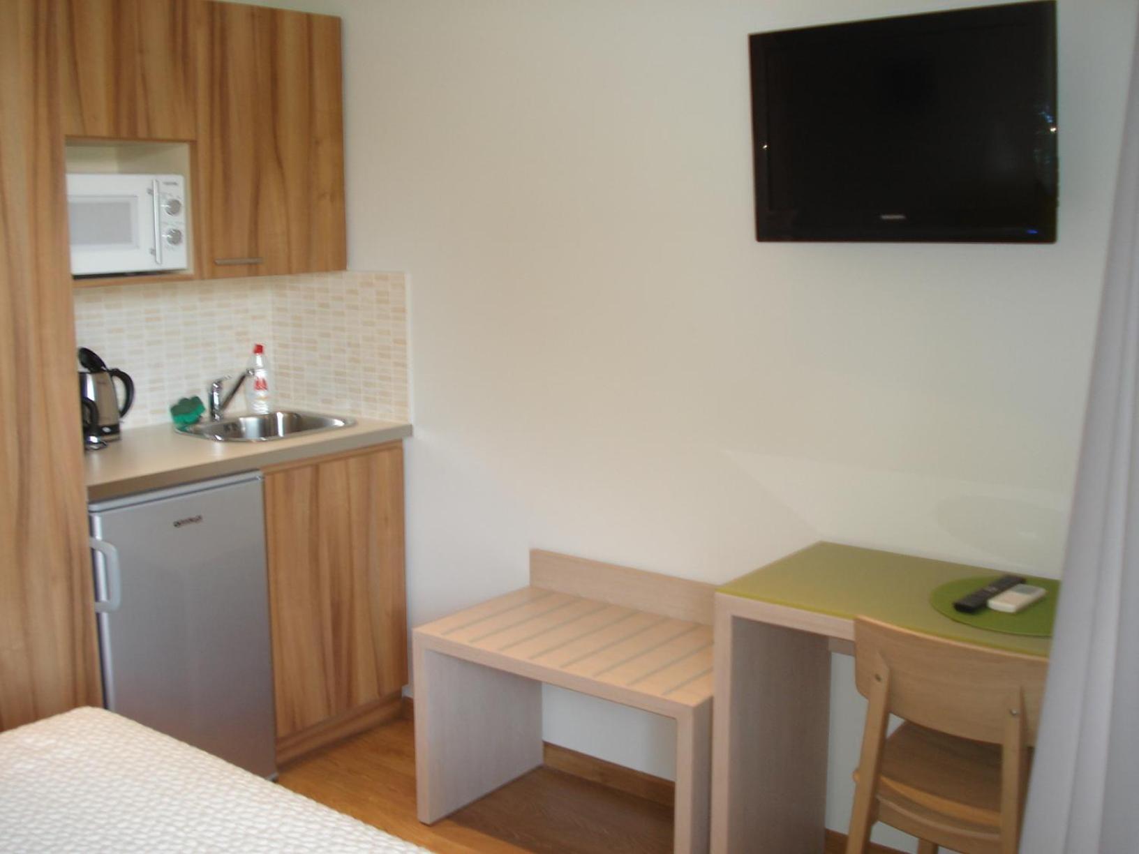 Elements Rooms & Apartments Athens Ngoại thất bức ảnh